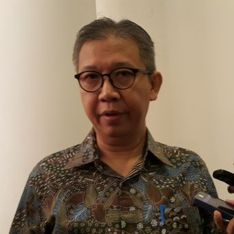 Direktur Utama PT Transjakarta Budi Kaliwono di Balai Kota DKI Jakarta, Jalan Medan Merdeka Selatan, Senin (19/6/2017).