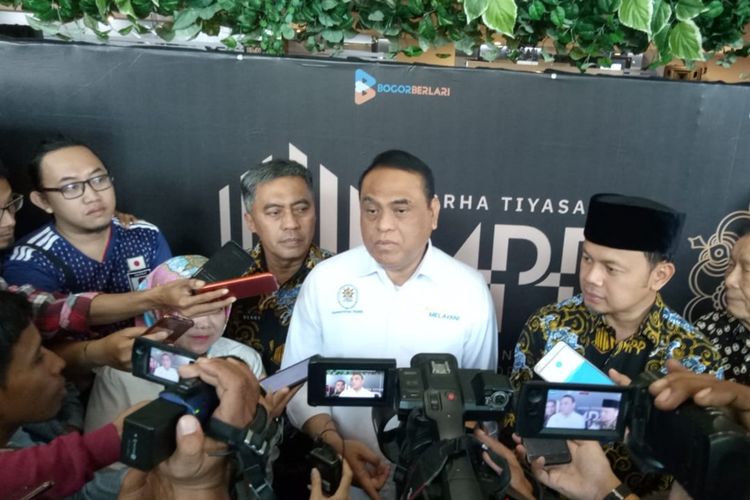 Menteri Pendayagunaan Aparatur Negara dan Reformasi Birokrasi (Menpan RB) Syafrudin saat diwawancara usai meresmikan Mall Pelayanan Publik (MPP) Kota Bogor, di Lippo Plaza Kebun Raya, Senin (26/8/2019).