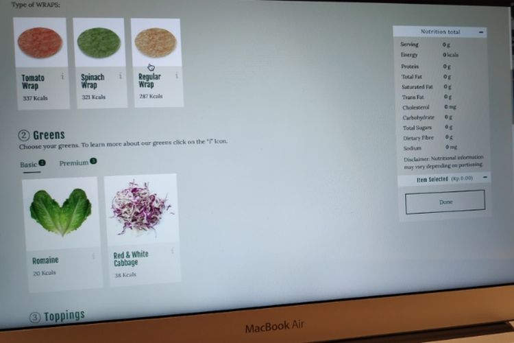 Situs SaladStop! memiliki fitur kalkulator kalori untuk komposisi salad.