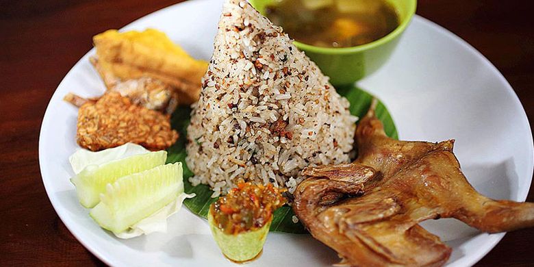 Nasi Tutug Oncom Puyuh.