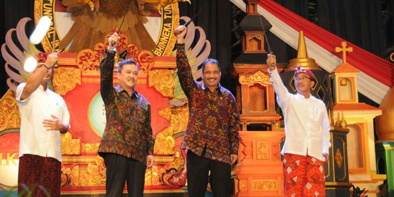 Menteri Pariwisata Arief Yahya resmi membuka Sanur Village Festival 2017, Rabu (9/8/2017). Perhelatan SVF 2017 yang ke-12 ini mengusung tema Bhinneka Tunggal Ika digelar 9-13 Agustus 2017.