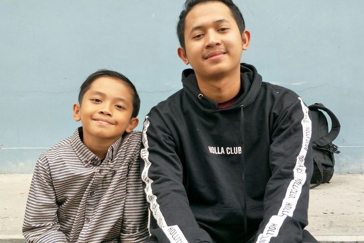 YouTuber kakak beradik Diwan dan Fikri (kanan) ditemui di kawasan Mampang, Jakarta Selatan, Kamis (4/7/2019).