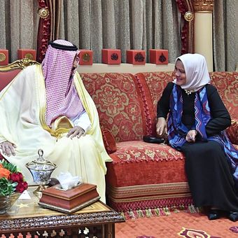 Raja Salman dan Ibu Iriana. (Biro Pers Sekretariat Presiden)