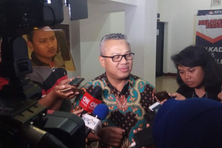 Ketua KPU, Arief Budiman, ditemui di KPU, Jakarta, Rabu (18/10/2017).