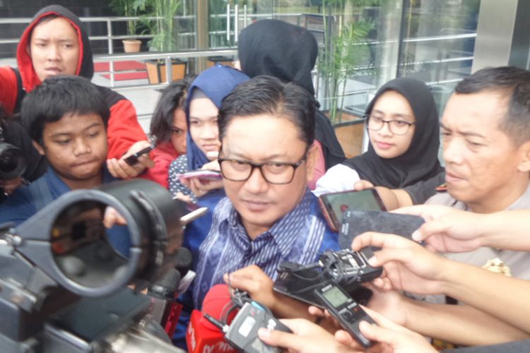 Politisi PKB Abdul Malik Haramain di Gedung KPK Jakarta, Selasa (16/1/2018).