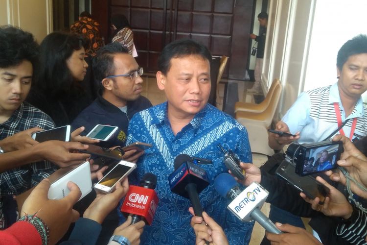 Ketua Badan Pengawas Pemilihan Umum RI (Bawaslu) Abhan di sela-sela paparan Pencapaian 2017 dan Proyeksi 2018 Bawaslu, Jakarta, Kamis (25/1/2018).