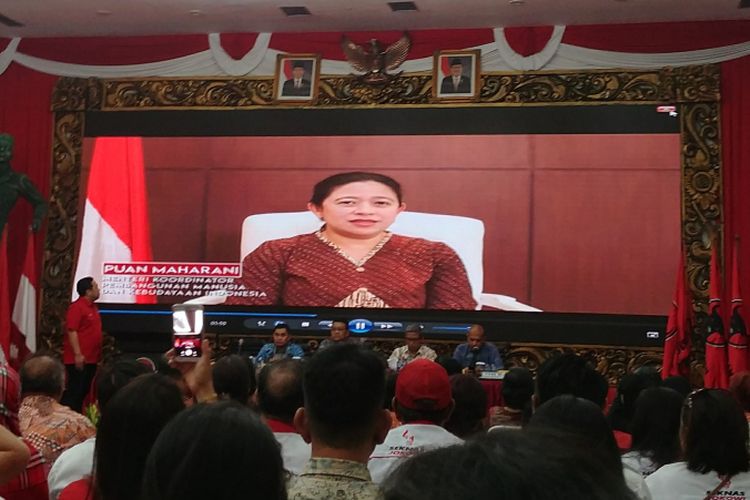 Menteri Pembangunan Manusia dan Kebudayaan Puan Maharani bicara lewat video yang ditayangkan dalam diskusi Melawan Hoax di Kantor DPP PDI-P, Jakarta, Jumat (9/2/2018).