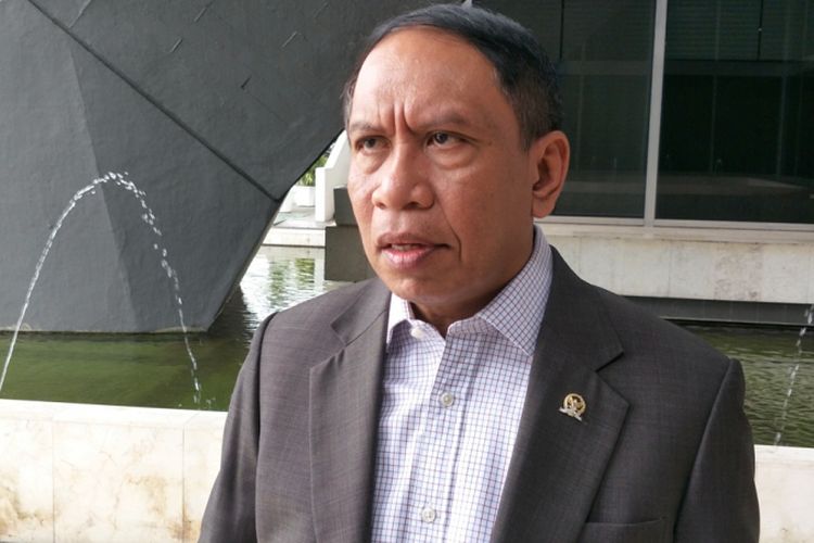 Ketua Komisi II DPR Zainudin Amali saat ditemui di Kompleks Parlemen, Senayan, Jakarta, Selasa (13/3/2018).