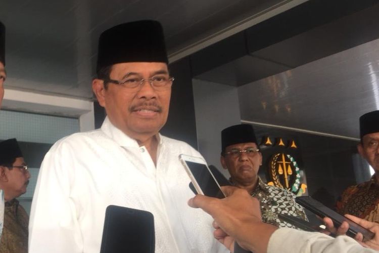 Jaksa Agung HM Prasetyo di Kompleks Kejagung RI, Jakarta Selatan, Jumat (31/5/2019).