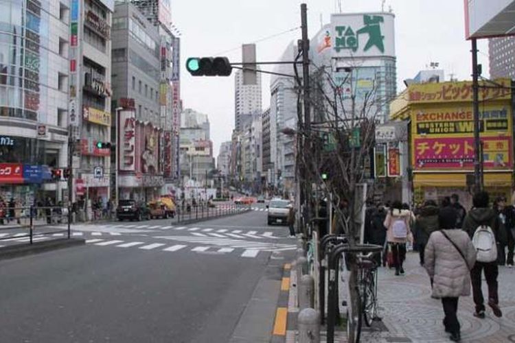 Distrik Shinjuku di Tokyo, Jepang.