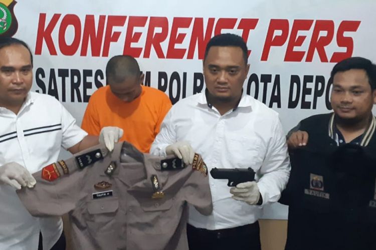 Press conference Taufiq, pelaku penggelapan dan penipuan di Polresta Depok, Jalan Margonda, Senin (5/2/2019).