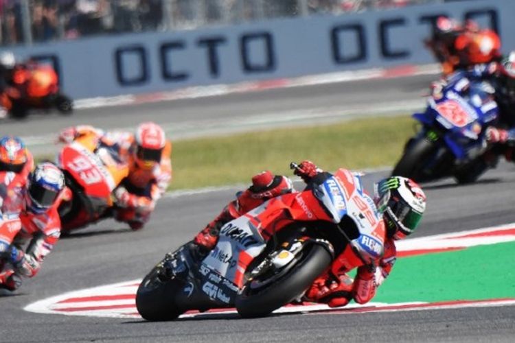 Terjatuh di MotoGP San Marino, Lorenzo Sesalkan Start Buruk