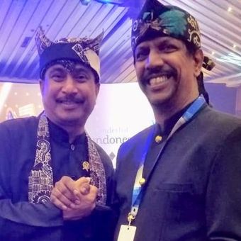 Ketua Perhimpunan Hotel & Restoran Indonesia Ashok Kumar bersama Menteri Pariwisata Arief Yahya