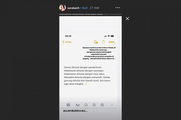 Curahan hati Aura Kasih tentang fitnah dari warganet di Instagram.