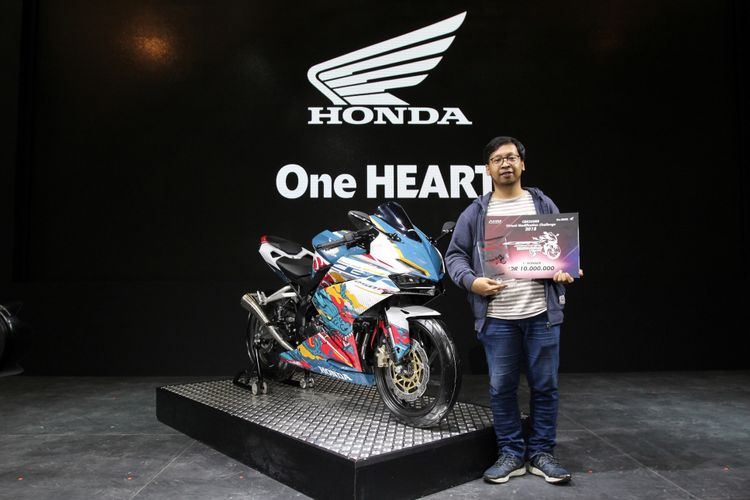 Modifikasi virtual Honda CBR250RR