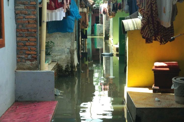 Banjir di Jatipadang, Jakarta Selatan, Rabu (22/11/2017).