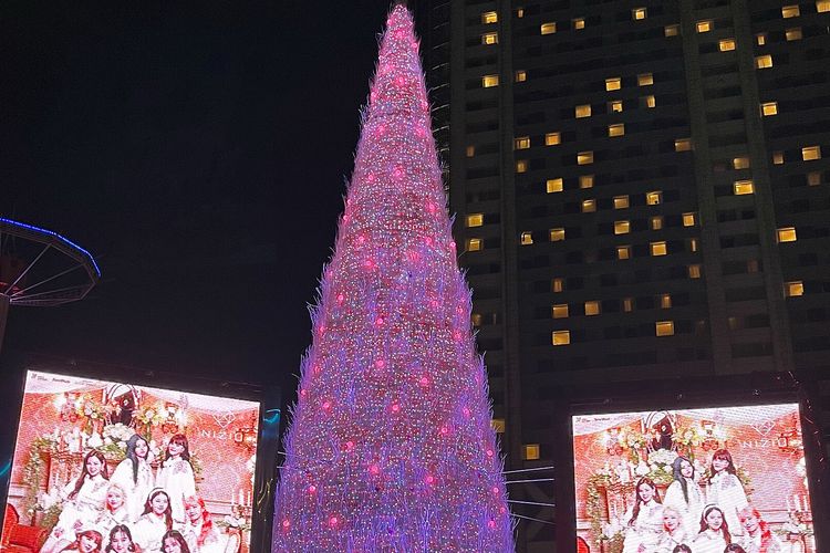 NiziU (girl group Jepang) berkolaborasi dengan Tokyo Dome City Winter Illumination.