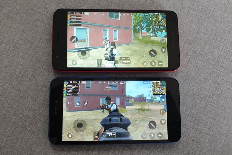 Ilustrasi gameplay PUBG Mobile Lite di Galaxy A2 Core (atas) dan Redmi Go (bawah)