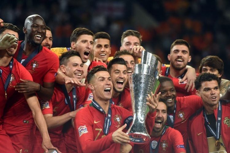 Portugal menjadi juara UEFA Nations League seusai mengalahkan Belanda pada partai final di Stadion Do Dragao, 9 Juni 2019. 
