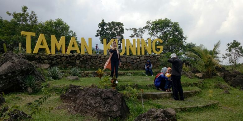 Kebun Raya Kuningan di Jawa Barat seluas 156 hektar.