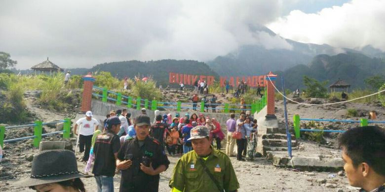 Salah satu lokasi Volcano tour, Bunker Kali Adem diserbu wisatawan 