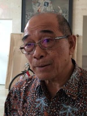 Ketua Bidang Kaderisasi dan Ideologi DPP Partai Demokrasi Indonesia Perjuangan (PDI-P), Idham Samawi di Kantor DPP PDI-P, Jakarta, Jumat (19/8/2016).