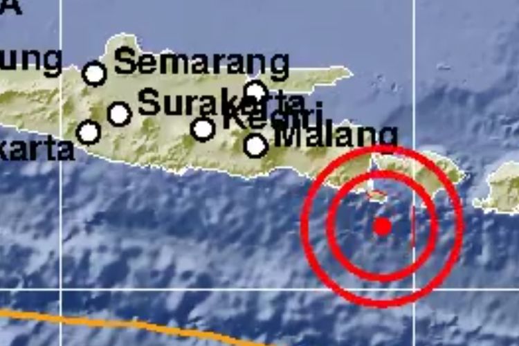 Gempa bermagnitudo 6 mengguncang Bali pada Selasa (16/7/2019) sekitar pukul 07.18 Wita. Gempa ini berpusat di 83 kilometer arah barat daya Nusa Dua Bali dengan pusat gempa di kedalaman 68 kilometer.