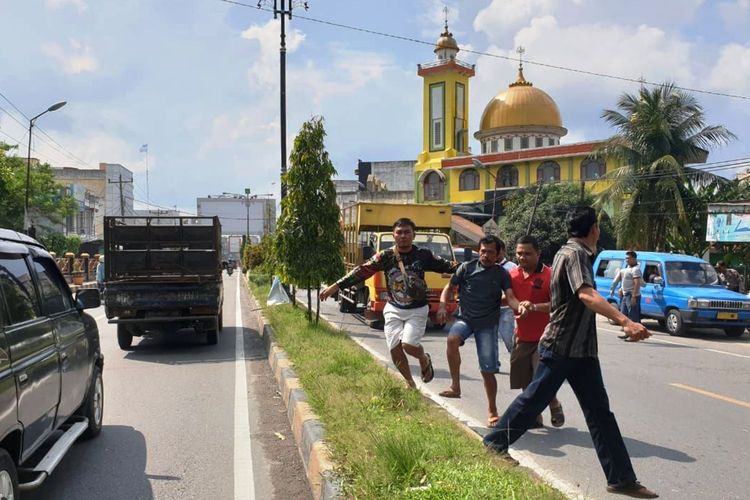  Kerusuhan terjadi di Lapas Narkoba, Kecamatan Tanjungpura, Kabupaten Langkat pada Kamis (16/5/2019), 200-an warga binaan kabur