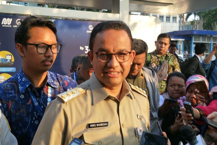 Gubernur DKI Jakarta Anies Baswedan di kawasan Gelora Bung Karno (GBK), Jakarta Pusat, Selasa (13/8/2019).