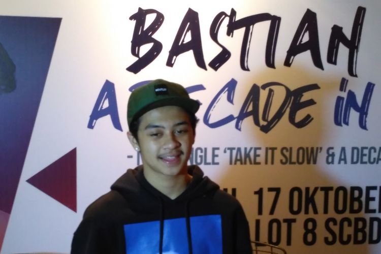 Bastian Steel hadir dalam jumpa pers konser 10 tahun kariernya di kawasan SCBD, Senayan, Jakarta Selatan, Rabu (17/10/2018).