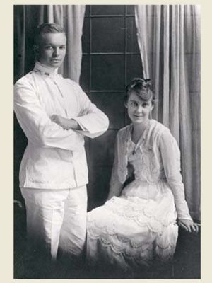 Dwight David Eisenhower menikah dengan Mamie Geneva Doud pada 1916. (Presidential Library and Museum)