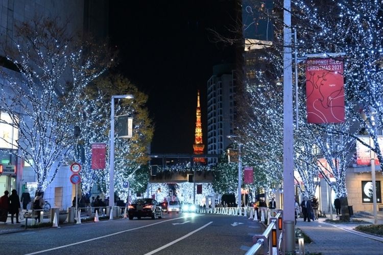 Roppongi Hills Keyakizaka Christmas Illuminations, tempat wisata Natal dan musim dingin di Tokyo, Jepang.