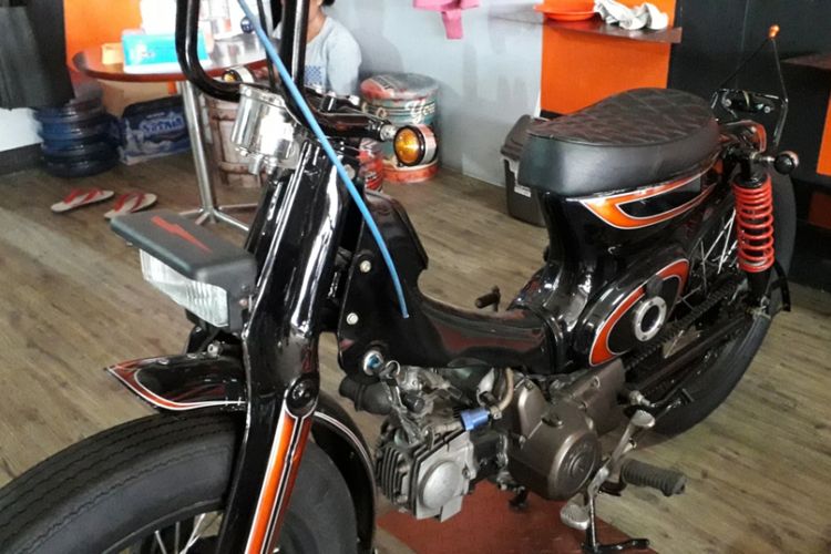 Modifikasi Honda Astea Star bergaya Choppy Cub yang dikerjakan bengkel Mr Classic, Cimanggis, Depok.