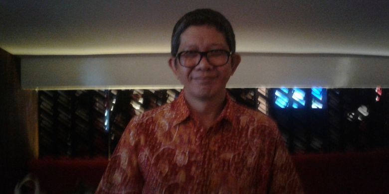 Wakil kepala Badan Ekonomi Kreatif (BEKRAF), Ricky Pesik diabadikan pada saat jumpa pers Film and Art Celebrations (FILARTC) di Galeri Indonesia Kaya, Jakarta Pusat, Jumat (24/3/2017)