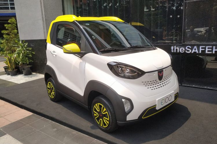 Wuling Motors masih butuh studi hadirkan mobil listrik di Indonesia.