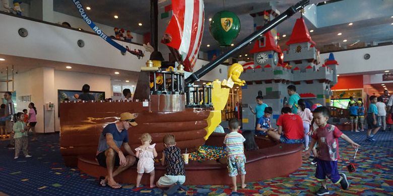 Suasana Hotel Legoland di Legoland Malaysia Resort