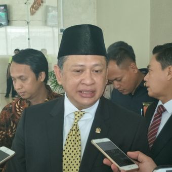 Ketua DPR Bambang Soesatyo saat ditemui di Gedung Nusantara II, Kompleks Parlemen, Senayan, Jakarta, Senin (5/3/2018).