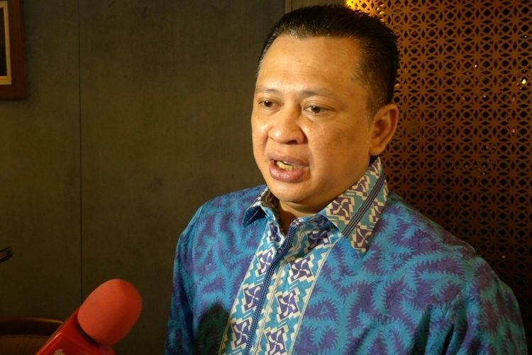 Ketua DPR Bambang Soesatyo di Kompleks Parlemen, Senayan, Jakarta, Kamis (25/1/2018)