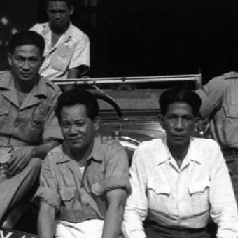 Pendiri Indonesia Press Photo Service (IPPHOS) pada 2 Oktober 1946