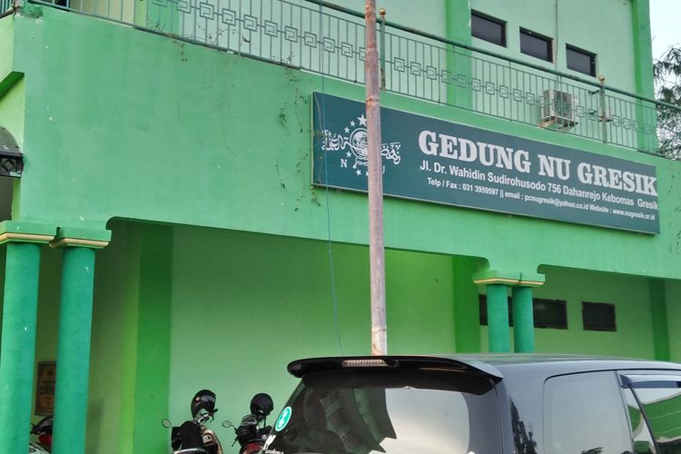 Jajaran PCNU Gresik kompak membantah bakal ada pembangunan hotel bintang tiga di lahan milik lembaga.