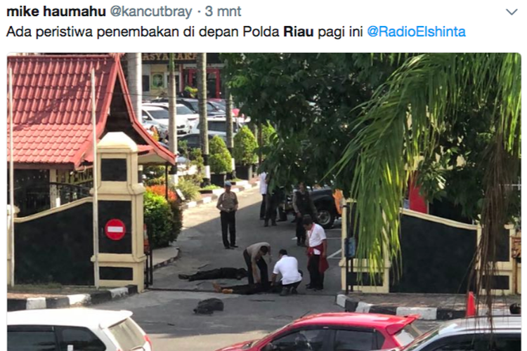 Warganet di Twitter ikut mengabarkan soal serangan terhadap Mapolda Riau yang memakan korban, Rabu (16/5/2018).