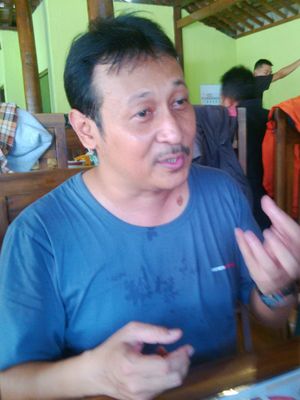 Pemilik RM Soto Iga Keprabon di Solo, Arys Buntara (48).