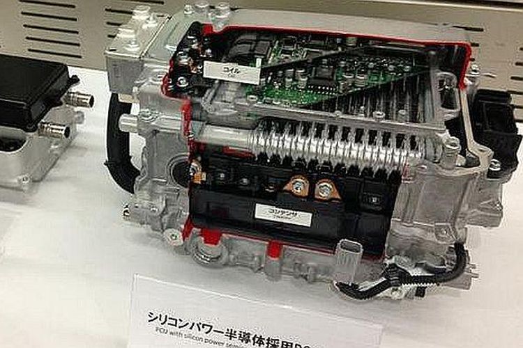 Power Unit Control (PCU) Toyota Hybrid