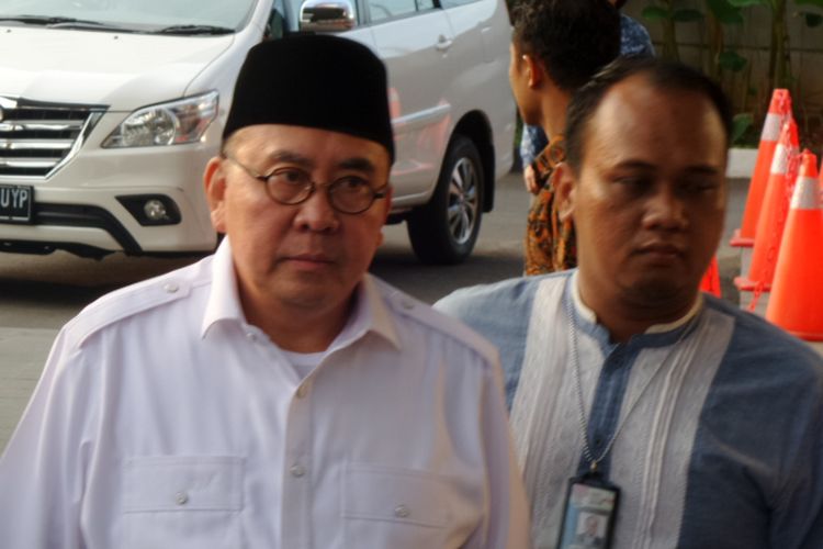 Gubernur Bengkulu Ridwan Mukti tiba di Gedung KPK Jakarta, Selasa (20/6/2017).