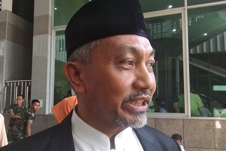 Mantan Wali Kota Bekasi Ahmad Syaikhu usai menjadi khatib shalat di Masjid Fatahillah Balai Kota DKI Jakarta, Jumat (24/5/2019).