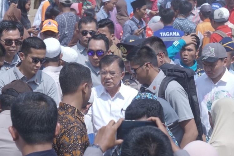 Lombok Barat, Kedatangab JK ke lokasi pengungsian ke Desa Kekait, Lombok Barat