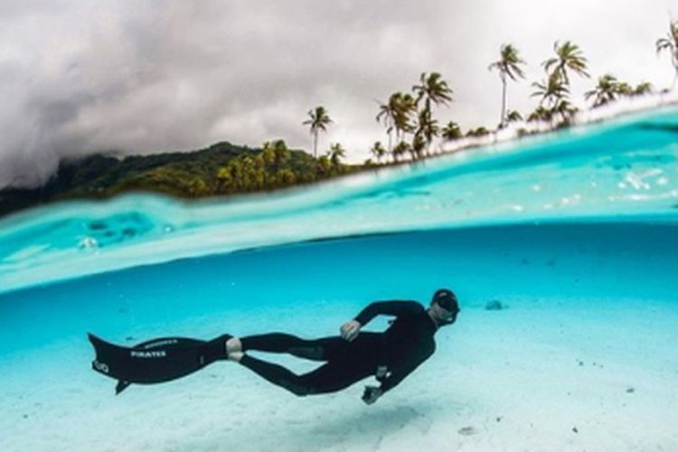 Salah satu foto yang diunggah Alicia Ward di akun Instagram-nya, yang menggambarkan pengalaman selam di berbagai lokasi di dunia. 
