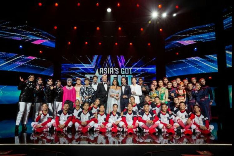 Para dewan juri dan peserta grand final Asia Got Talent season 3 di Marina Bay Sands, Singapura, Kamis (4/4/2019) waktu setempat. 
