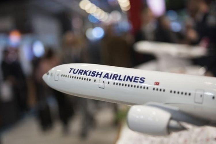 Replika pesawat Turkish Airlines