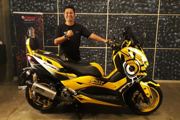 Yamaha XMAX 250 pemenang CustoMAXI Yamaha di Makassar dengan konsep Sport touring.